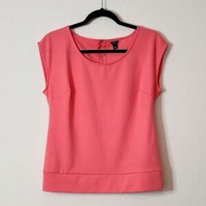 Ann Taylor Women's Sleeveless Blouse Size Small Petite